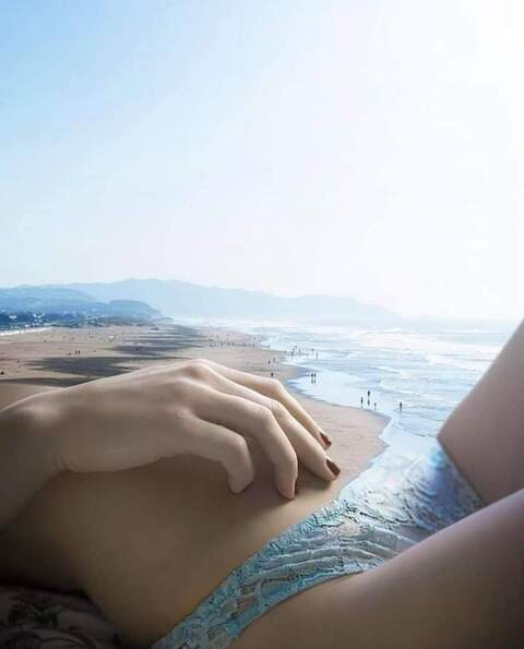 OnlyFans 헤더 사진 feelinmyselfalways