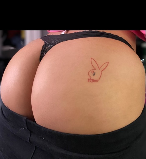 Image d'en-tête OnlyFans finebarbiextras