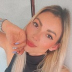 ओन्लीफैंस प्रोफाइल चित्र gatosluxuria