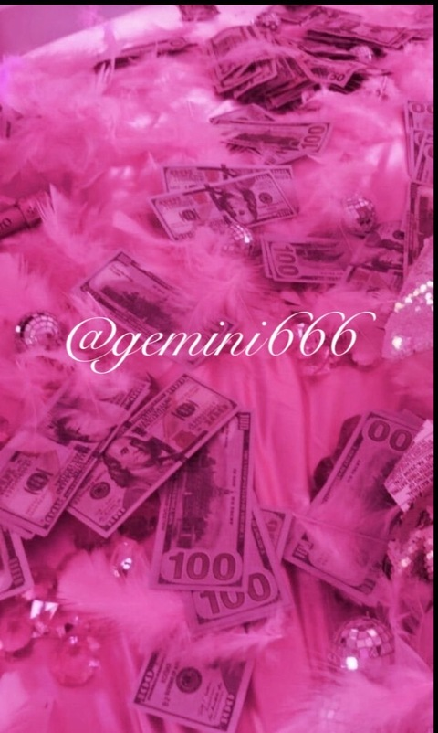 OnlyFans 헤더 사진 gemini666