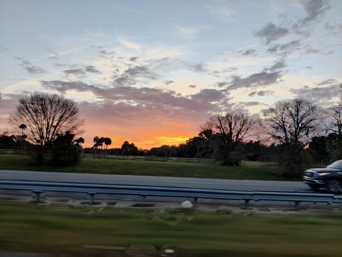 Снимка на заглавие на OnlyFans genuinechi