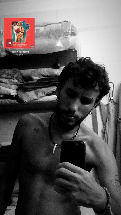 OnlyFans üst resmi giammyvit