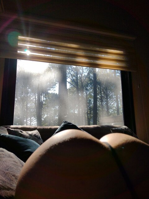 OnlyFans 헤더 사진 gloriariosz