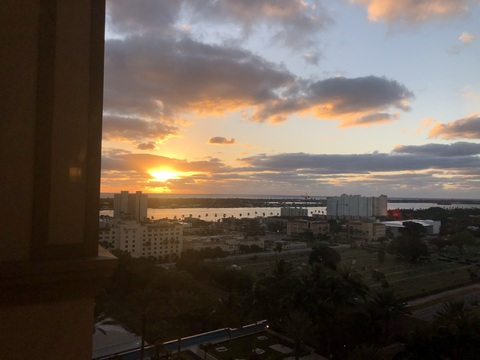 OnlyFans üst resmi greeneyedbabe31