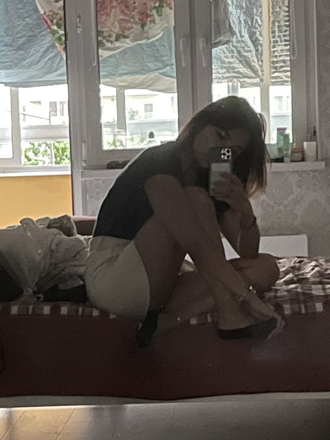 OnlyFansヘッダー写真 hanna_quadroon