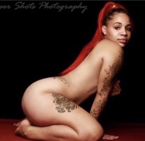 Gambar header OnlyFans honey216