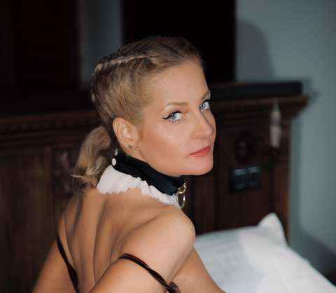 Imagen de encabezado de OnlyFans de ice_siren