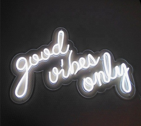 OnlyFans हेडर तस्वीर issluvv