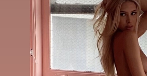 Снимка на заглавие на OnlyFans itsbeccaa