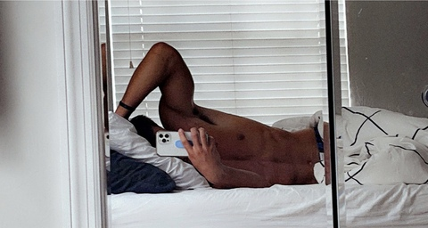 Image d'en-tête OnlyFans jacobsavagee