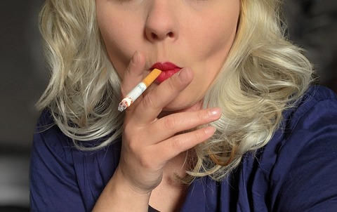 Снимка на заглавие на OnlyFans jade_needs_a_light