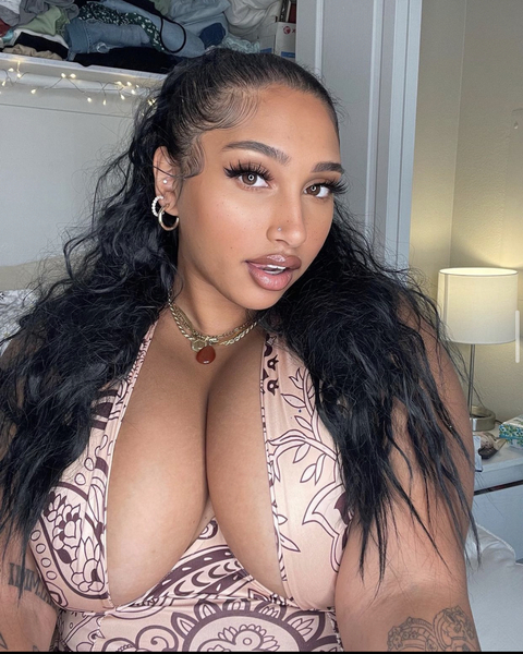 OnlyFans üst resmi jennthepimp