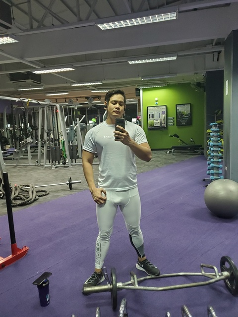 Снимка на заглавие на OnlyFans johnnephelim