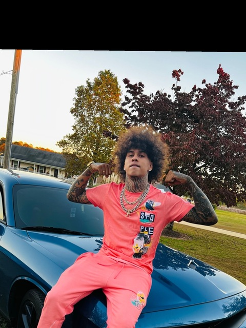 Gambar header OnlyFans johntaec