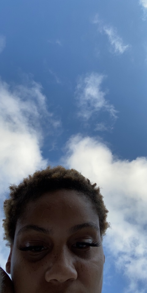 OnlyFansヘッダー写真 juiceshawty