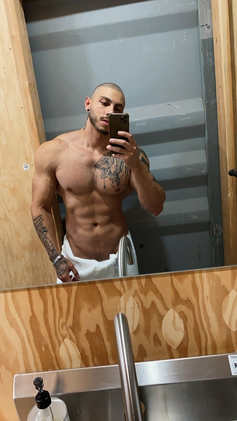 Изображение шапки OnlyFans julioceasarr
