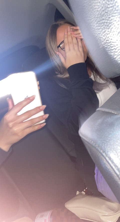 Gambar header OnlyFans justarandomgirl