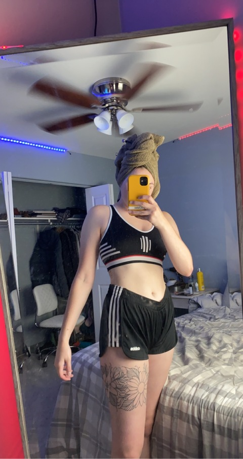 OnlyFans kopafbeelding justmyonlyfanz