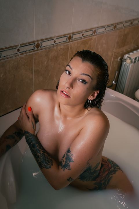 OnlyFans हेडर तस्वीर kaavazquez