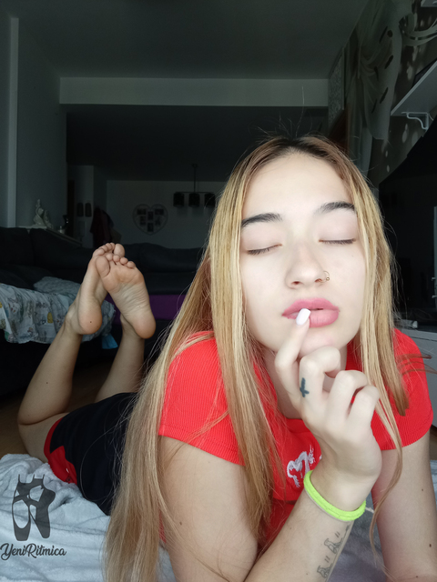 OnlyFans üst resmi kaliii26