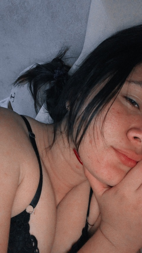 OnlyFansヘッダー写真 karencuellar00