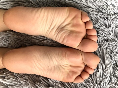 صورة رأس OnlyFans karlyklairefeet