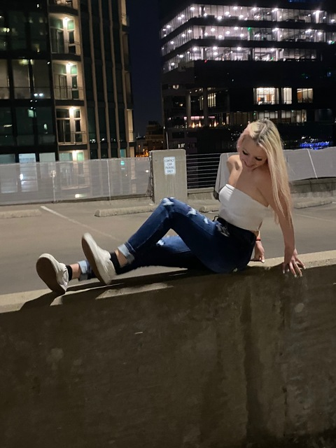 OnlyFans हेडर तस्वीर kattgatt