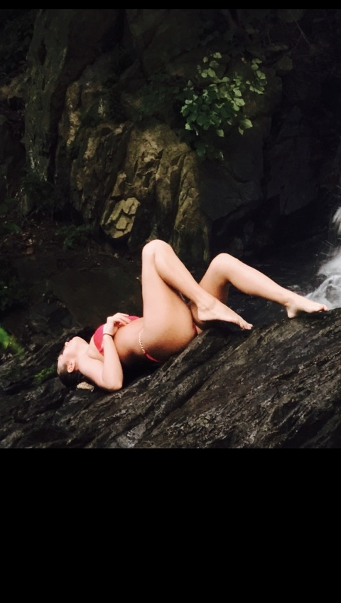 Снимка на заглавие на OnlyFans kcourtt