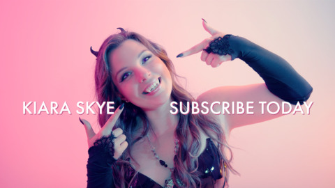 OnlyFans 헤더 사진 kiaraskye