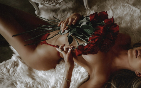 Obraz nagłówka OnlyFans kierabernier