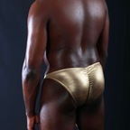 OnlyFansのプロフィール写真kingstonewins