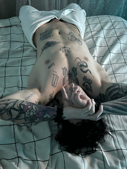 Immagine di copertina OnlyFans kirillgrey