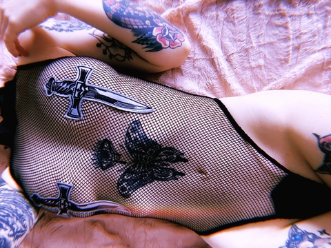 Снимка на заглавие на OnlyFans kyuremkitten