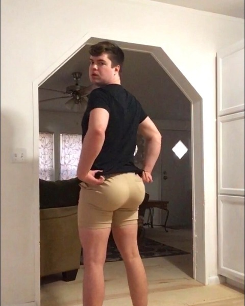 Immagine di copertina OnlyFans last_honeymoon_