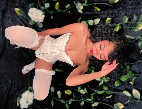 OnlyFans kopafbeelding laylasoluscious