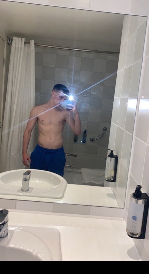 Immagine di copertina OnlyFans legg_xxx