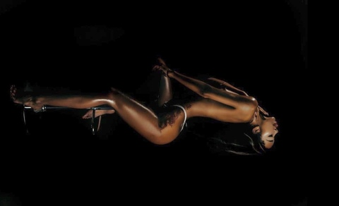 Obraz nagłówka OnlyFans lialyen