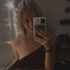 OnlyFansのプロフィール写真lilnicole