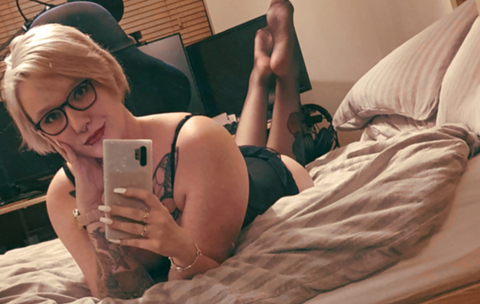 Image d'en-tête OnlyFans littleliongirls