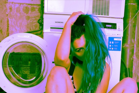 OnlyFans Titelbild livay