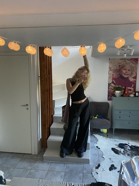 Image d'en-tête OnlyFans lolitabby