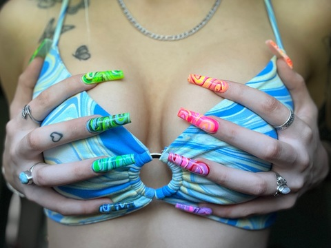 OnlyFansヘッダー写真 lyssaa18