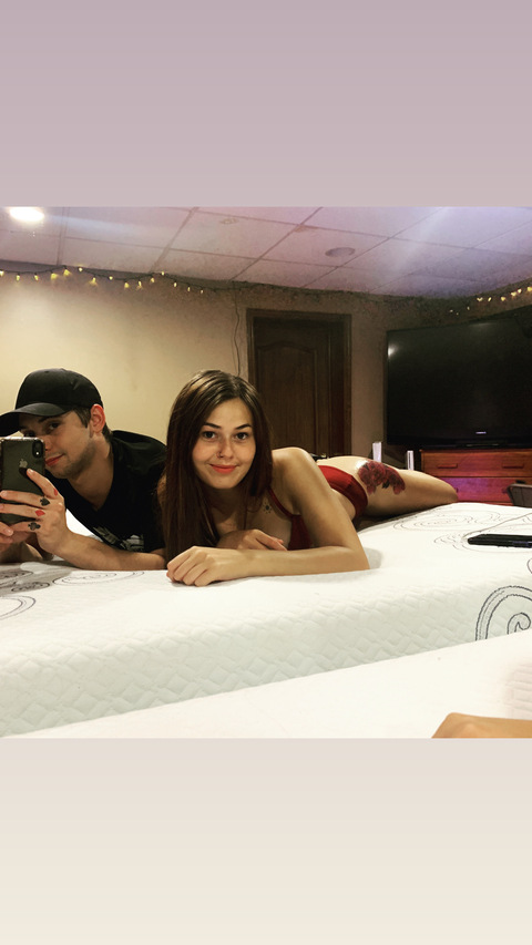 OnlyFans हेडर तस्वीर madzckx