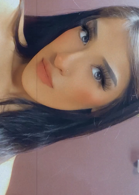 صورة رأس OnlyFans maga1800