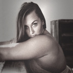 Zdjęcie profilowe OnlyFans markienextdoor