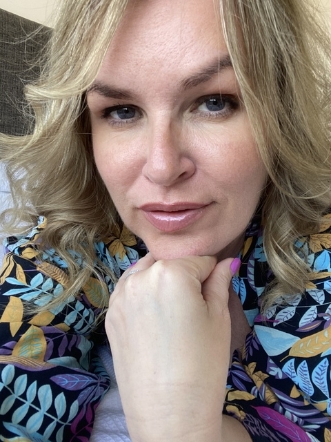 OnlyFans हेडर तस्वीर marriedcouple2000