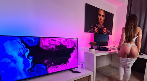 OnlyFans Titelbild mashagrx