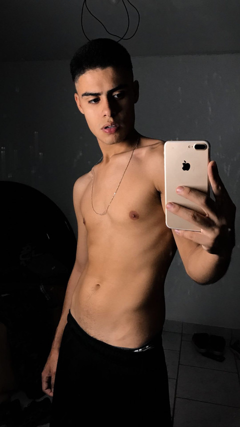 OnlyFans üst resmi mateusmvkfree