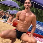 OnlyFansのプロフィール写真maxpowertbiral