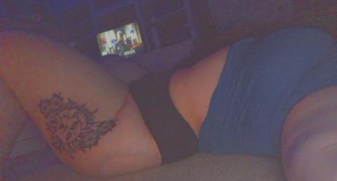 OnlyFans header picture meggie34